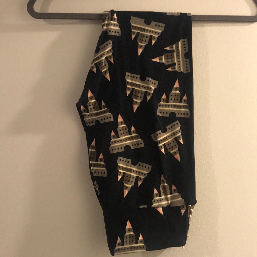 LuLaRoe Castle Leggings